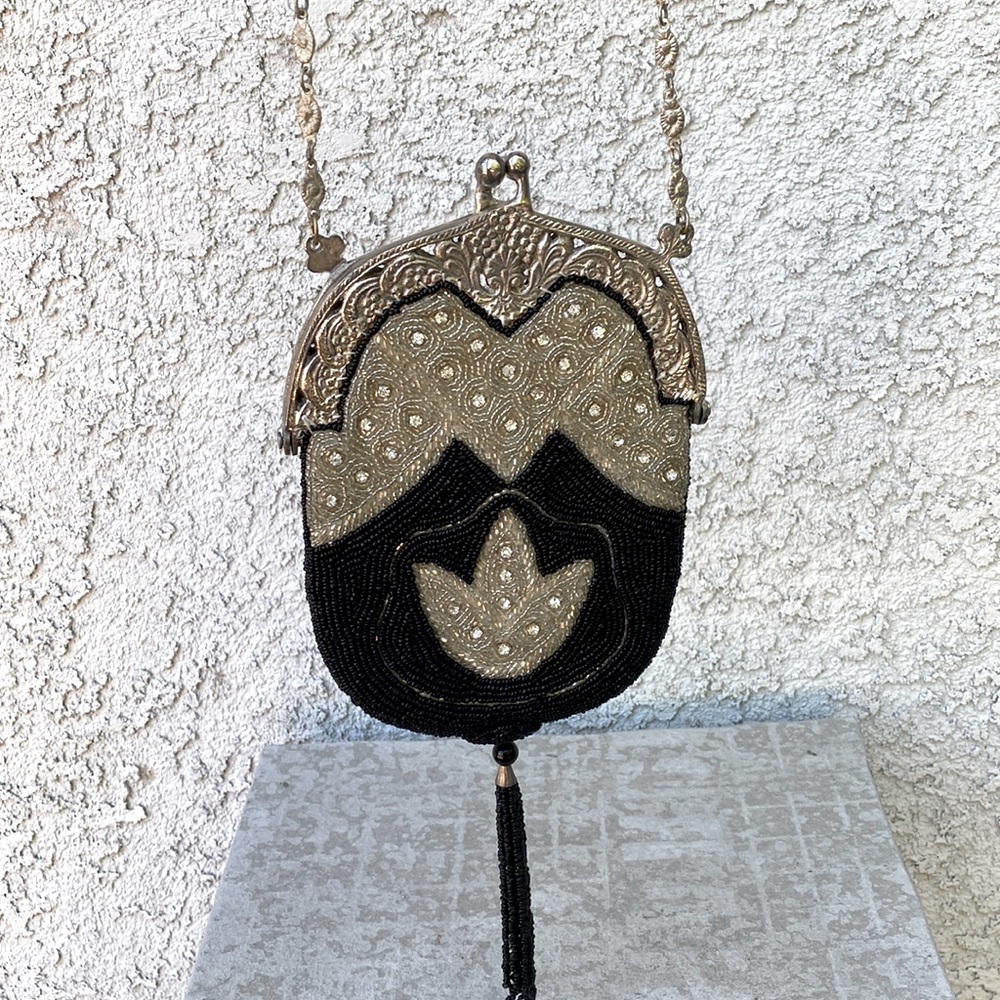 Vintage Ethos 1940's Beaded x Metal Handbag Purse Shoulder Bag Pocketbook Tassel